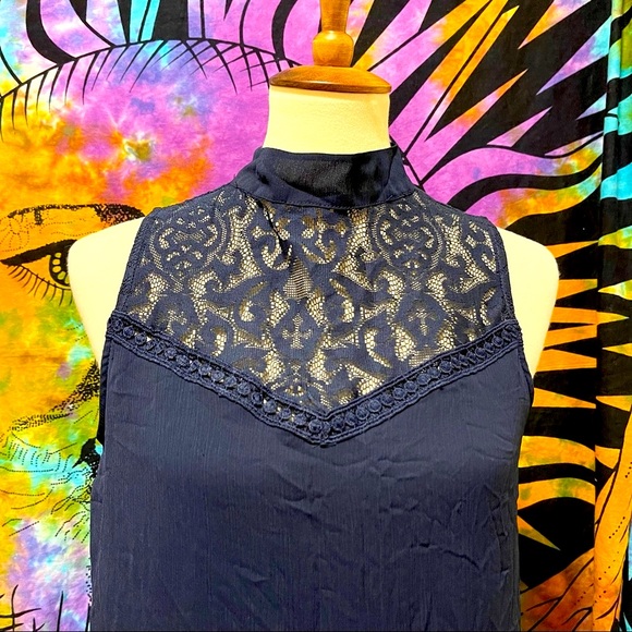 🌈⌗𝕡𝕠𝕡𝕤𝕥𝕨𝕠𝕣𝕝𝕕 𝕤𝕙𝕠𝕡 Dresses & Skirts - 🌈 Lovely blue lace patchwork dress